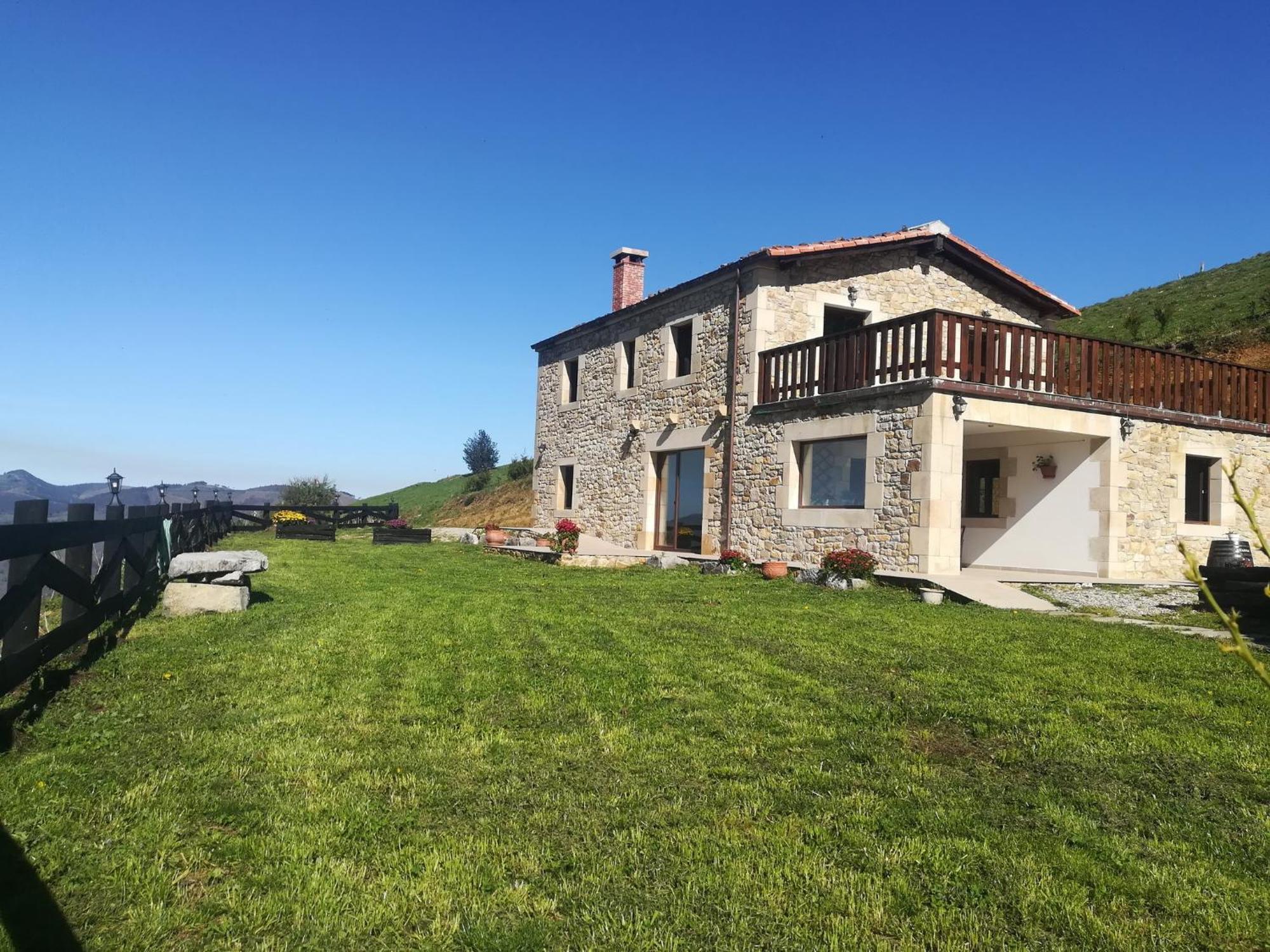 Costalisa Holiday home *
